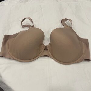 ✅ 5/$25 Olga 42D large tan bra underwire lightly padded cups Intimates smoothing